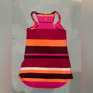 Lululemon workout top